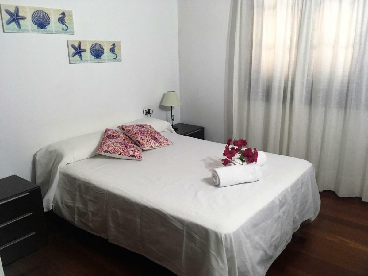 Villa Para 6 Con Piscina Privada. Ciutadella  Kültér fotó